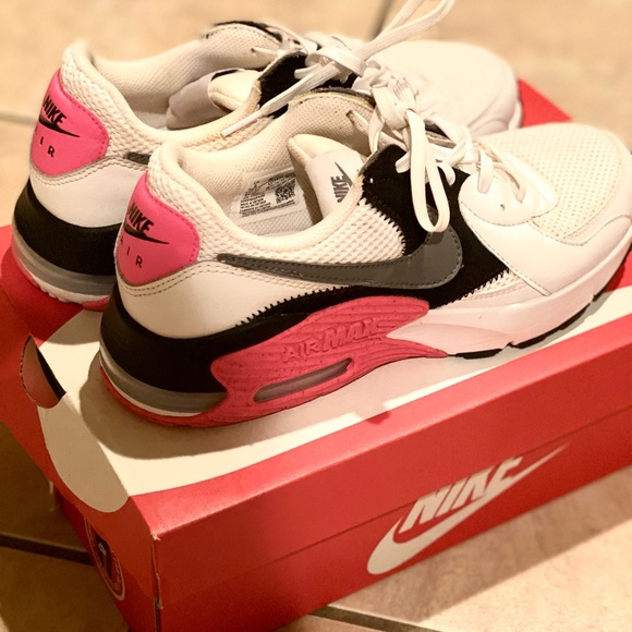 SOLD - Picture 3 of 11